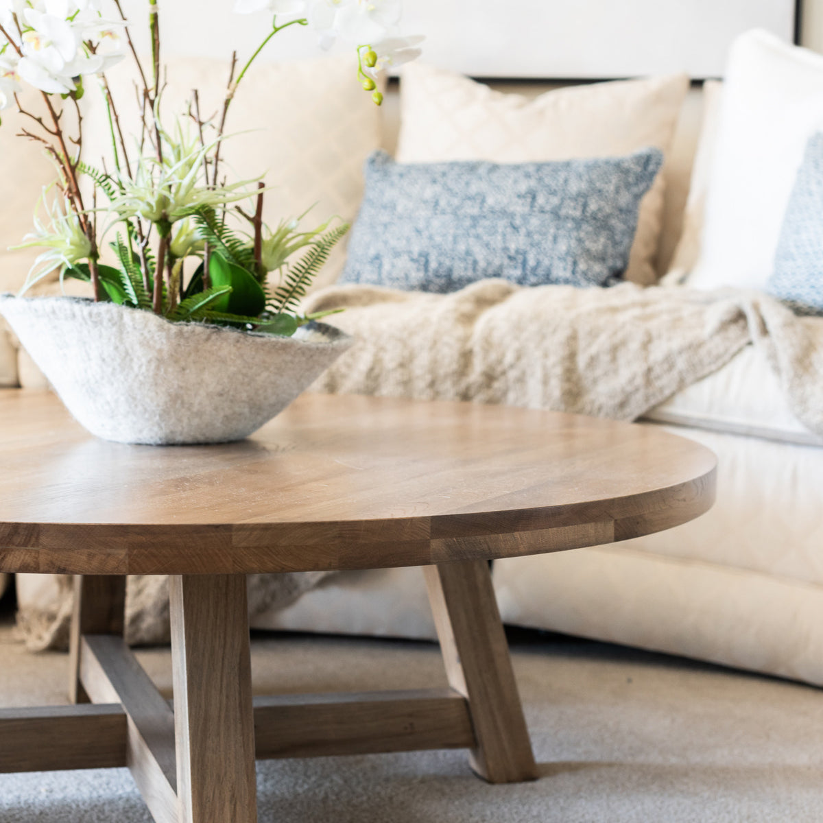 Bay Coffee Table - D1000mm