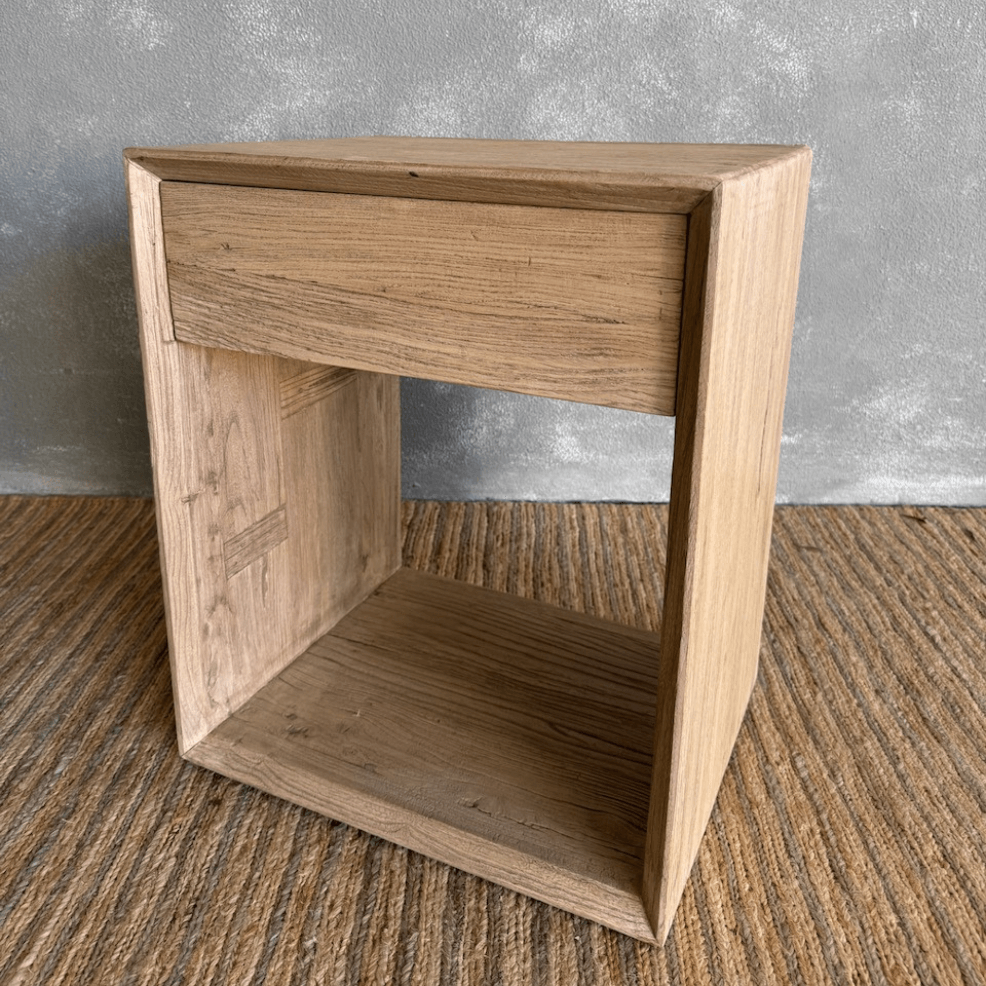 Modern Elm Bedside 500L - 1 Drawer