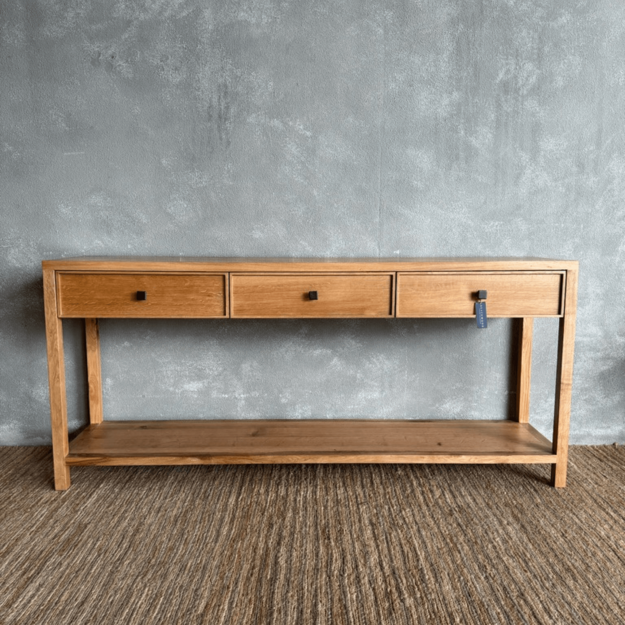 Sorrento Console L1800mm