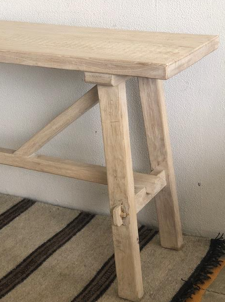 Cross Strut Elm Console 1800L