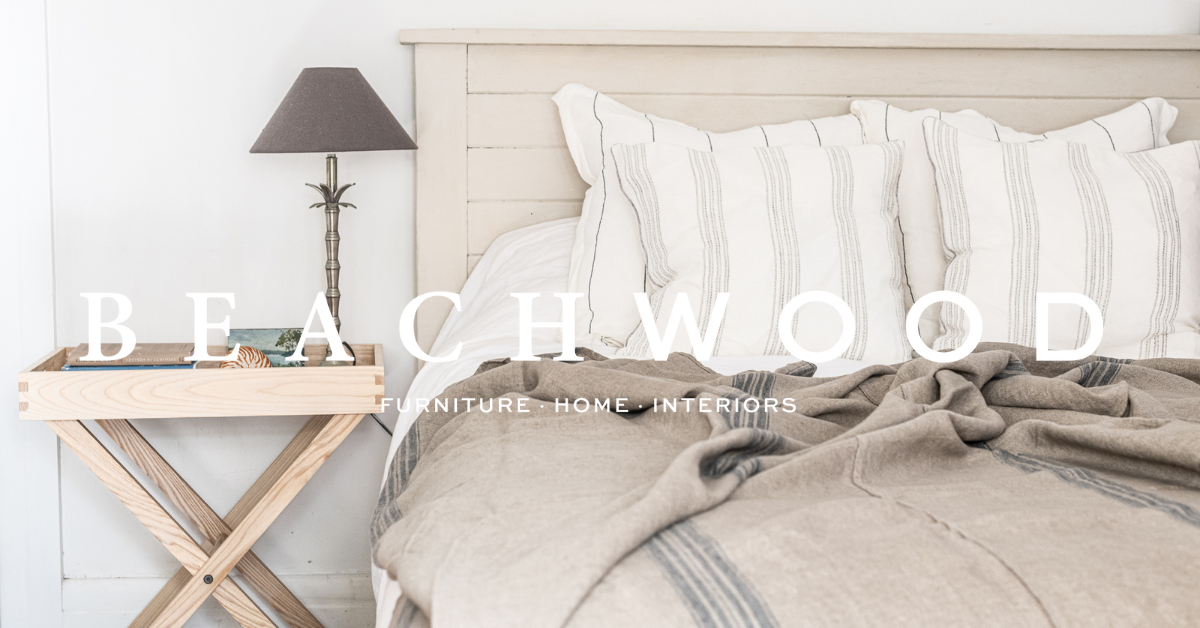 BEACHWOOD Custom Round Tables