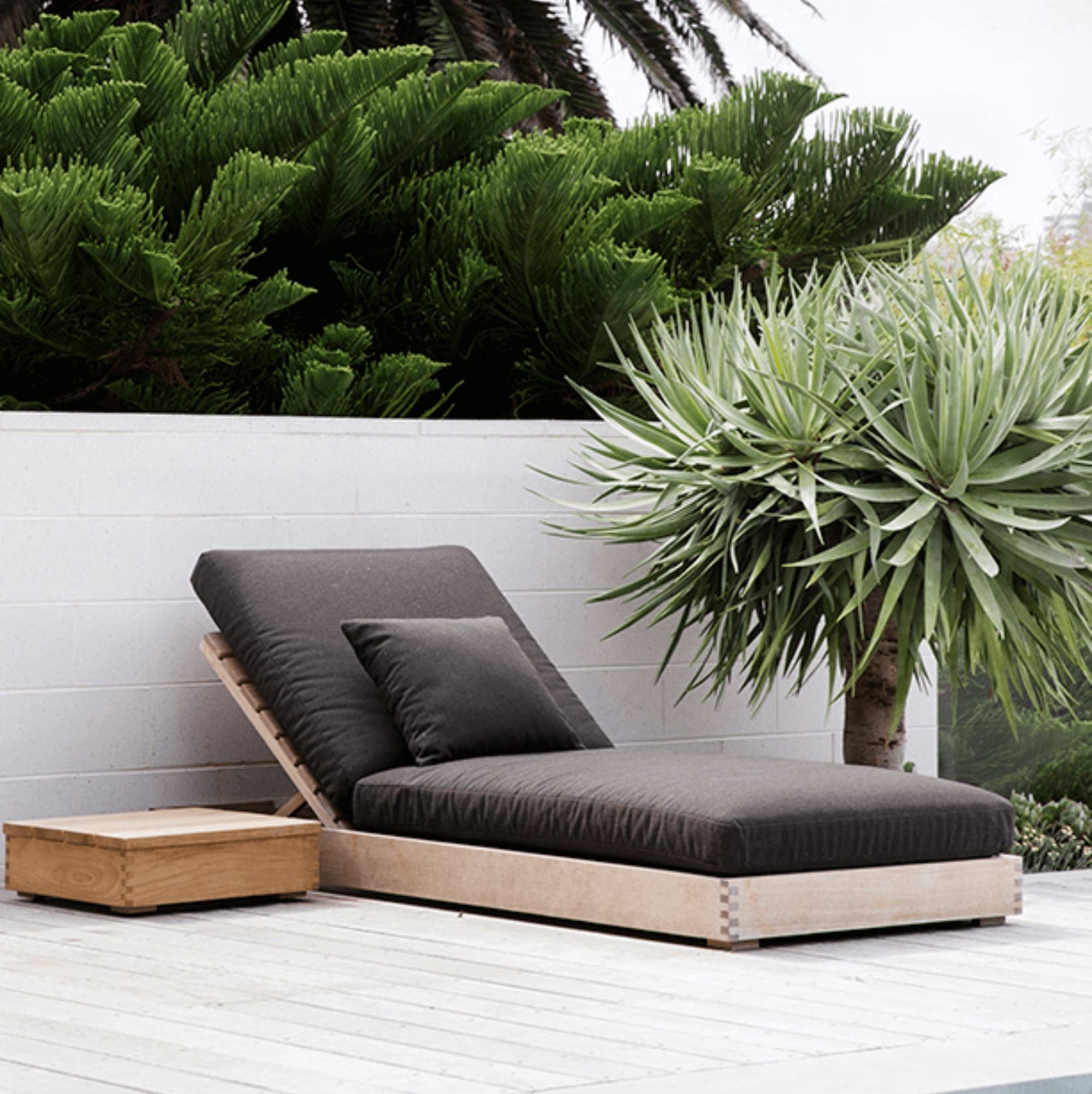 Burleigh Outdoor Daybed Outdoor Furniture Eco Outdoor