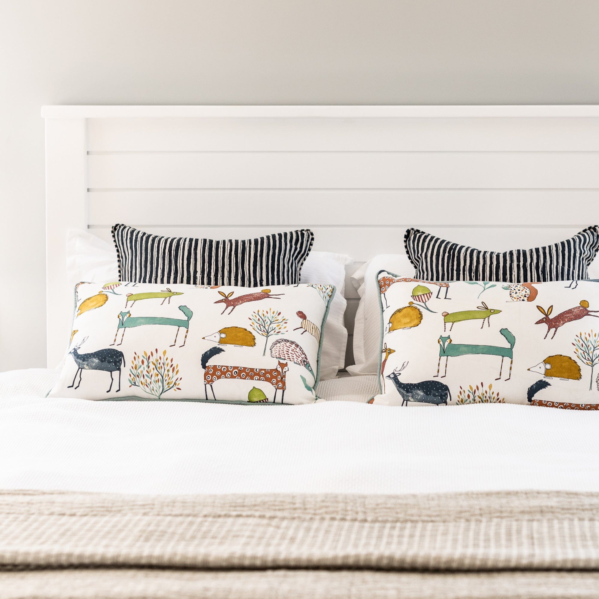 Coast Bed - King Bedroom Furniture Beachwood Designs White