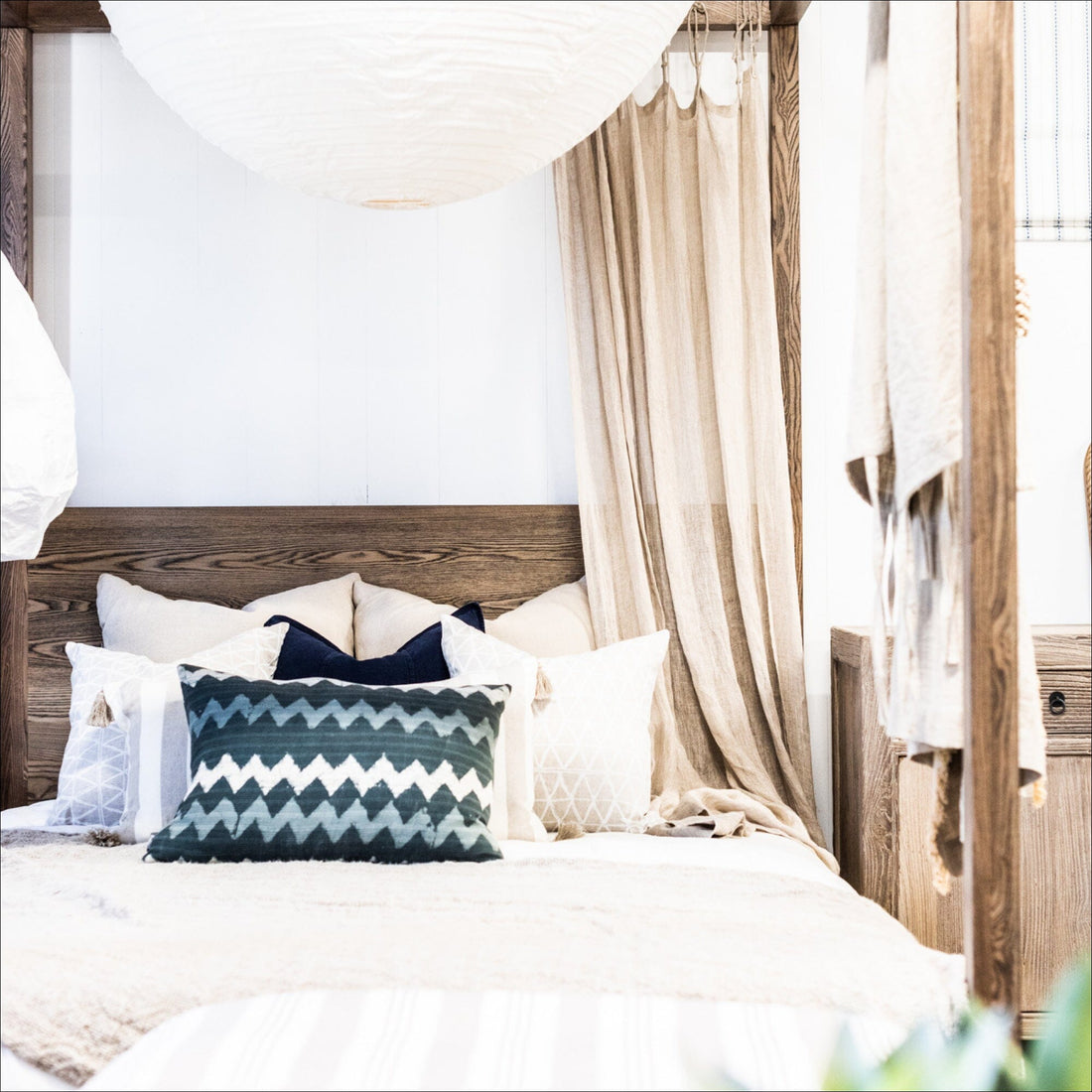 Four Poster Bed - King Bedroom Furniture Beachwood Designs 