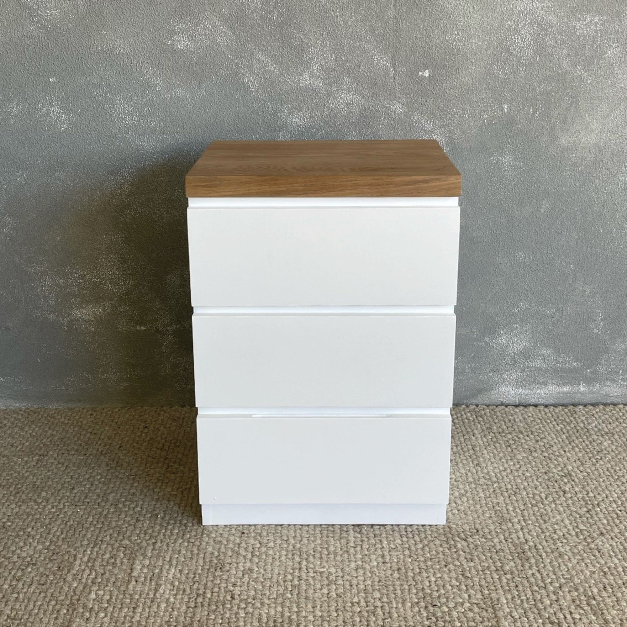 Modern Bedside L500mm - 3 Drawer Bedroom Furniture Beachwood Designs White & Weathered Oak