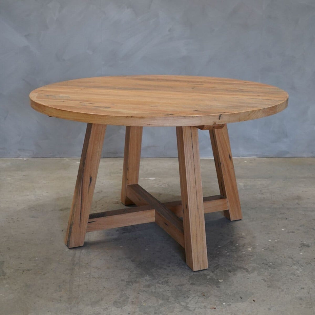 Beachwood Designs-The Custom Round Dining Table