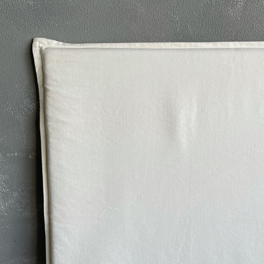 Laguna Linen Bedhead - King
