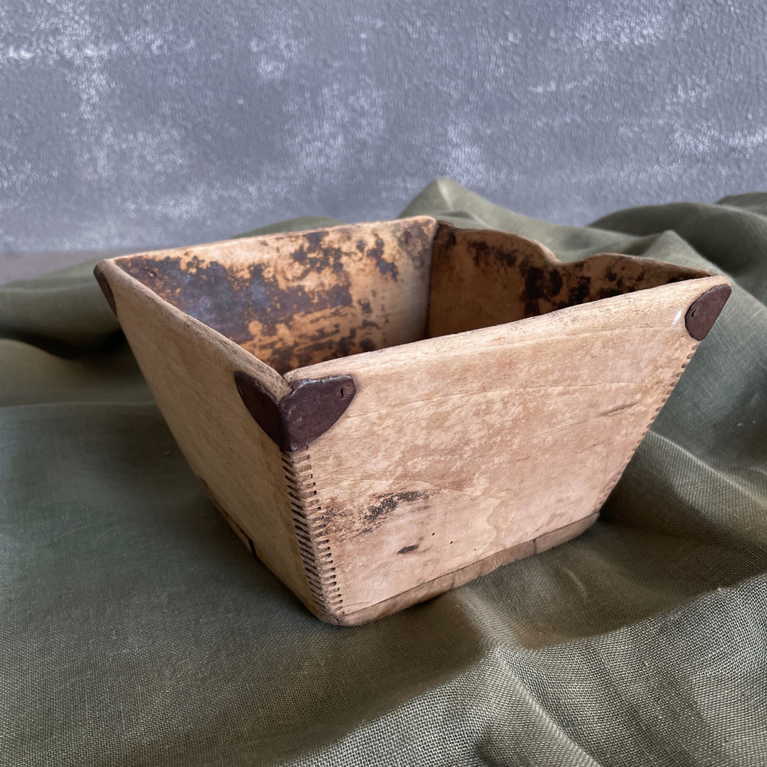 Timber Rice Measuring Bowl