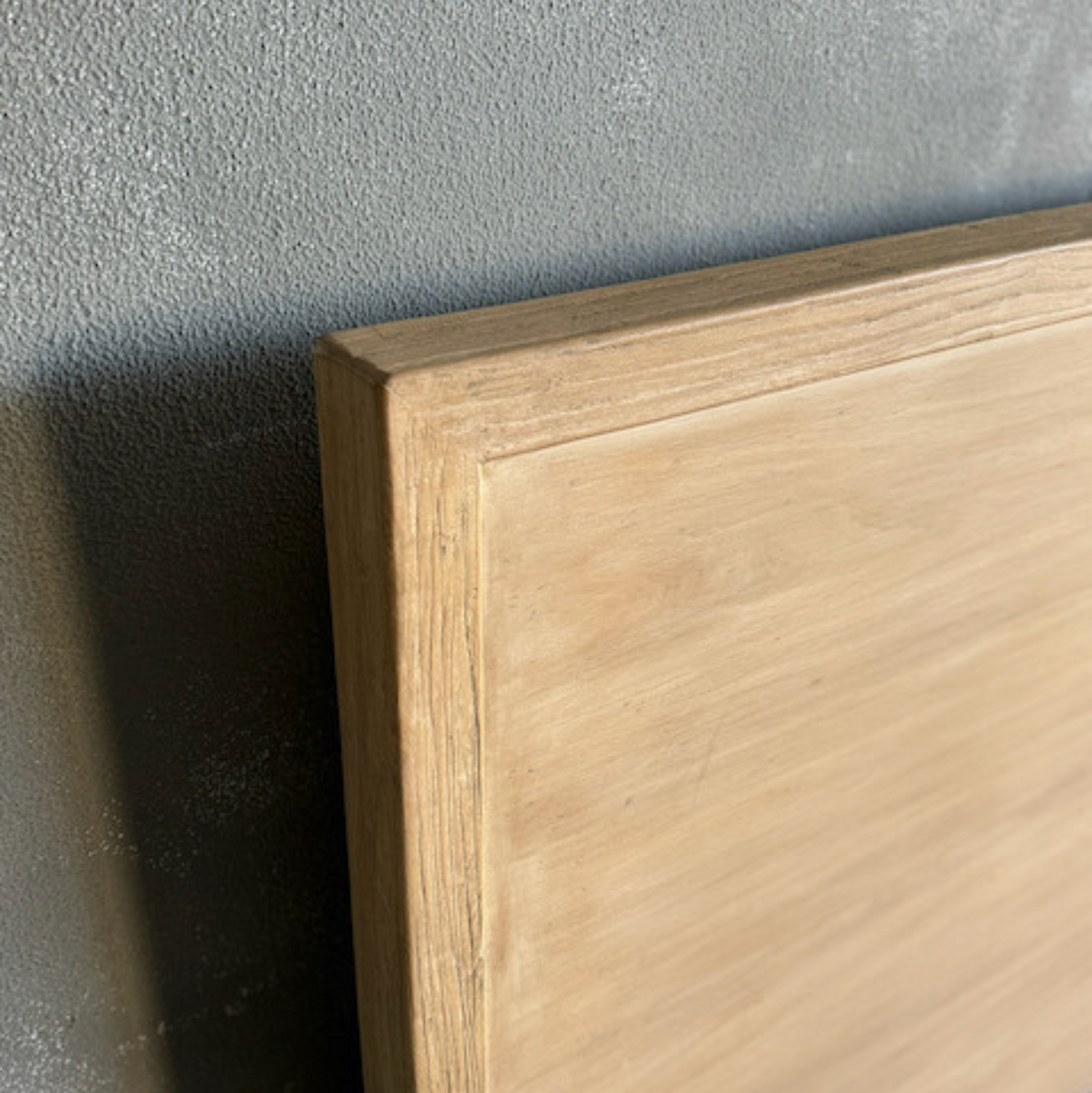 Reclaimed Elm Bed - Queen