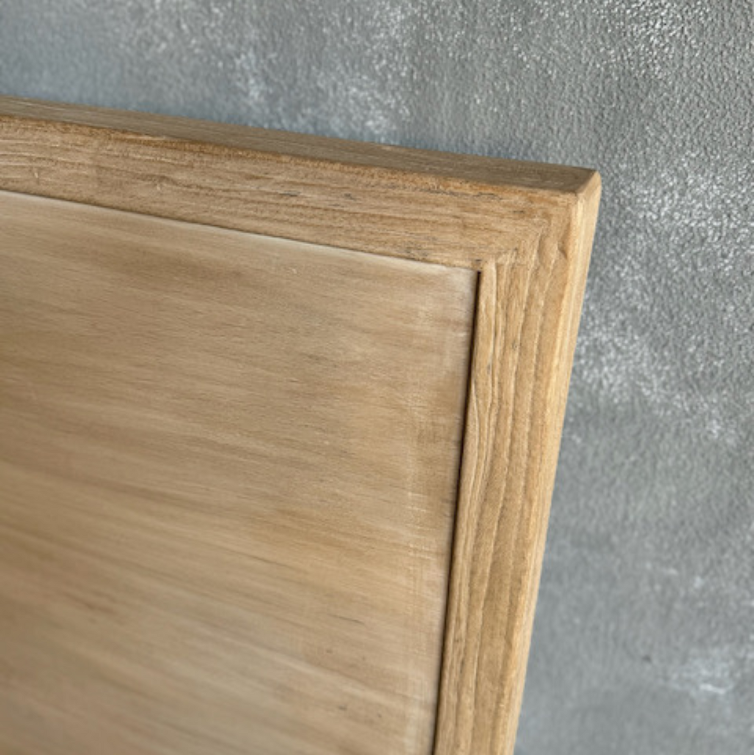 Reclaimed Elm Bed - Queen
