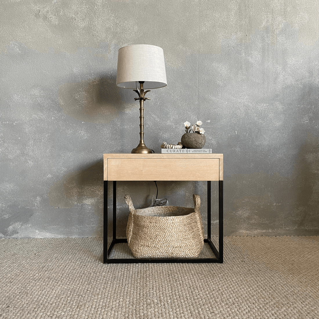 Manhattan Bedside L650mm