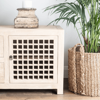 Elm Media Unit L2500mm - Lattice Doors