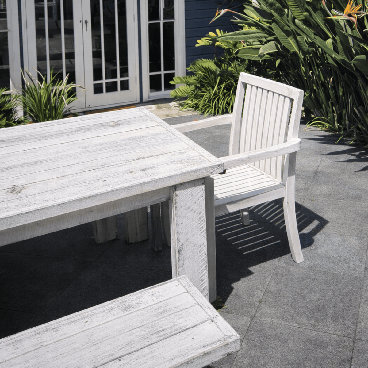 Rustic Outdoor Timber Setting L2100mm - Whitewash