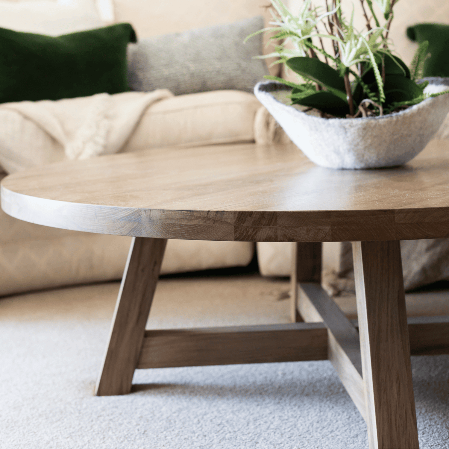 Bay Coffee Table - D850mm