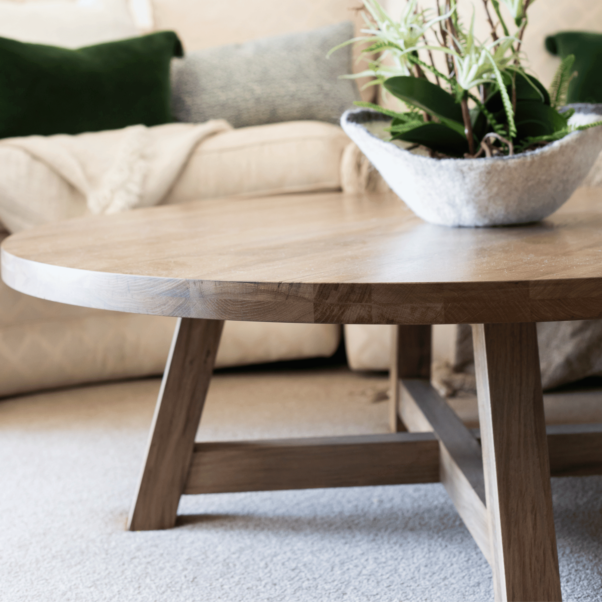 Bay Coffee Table - D850mm