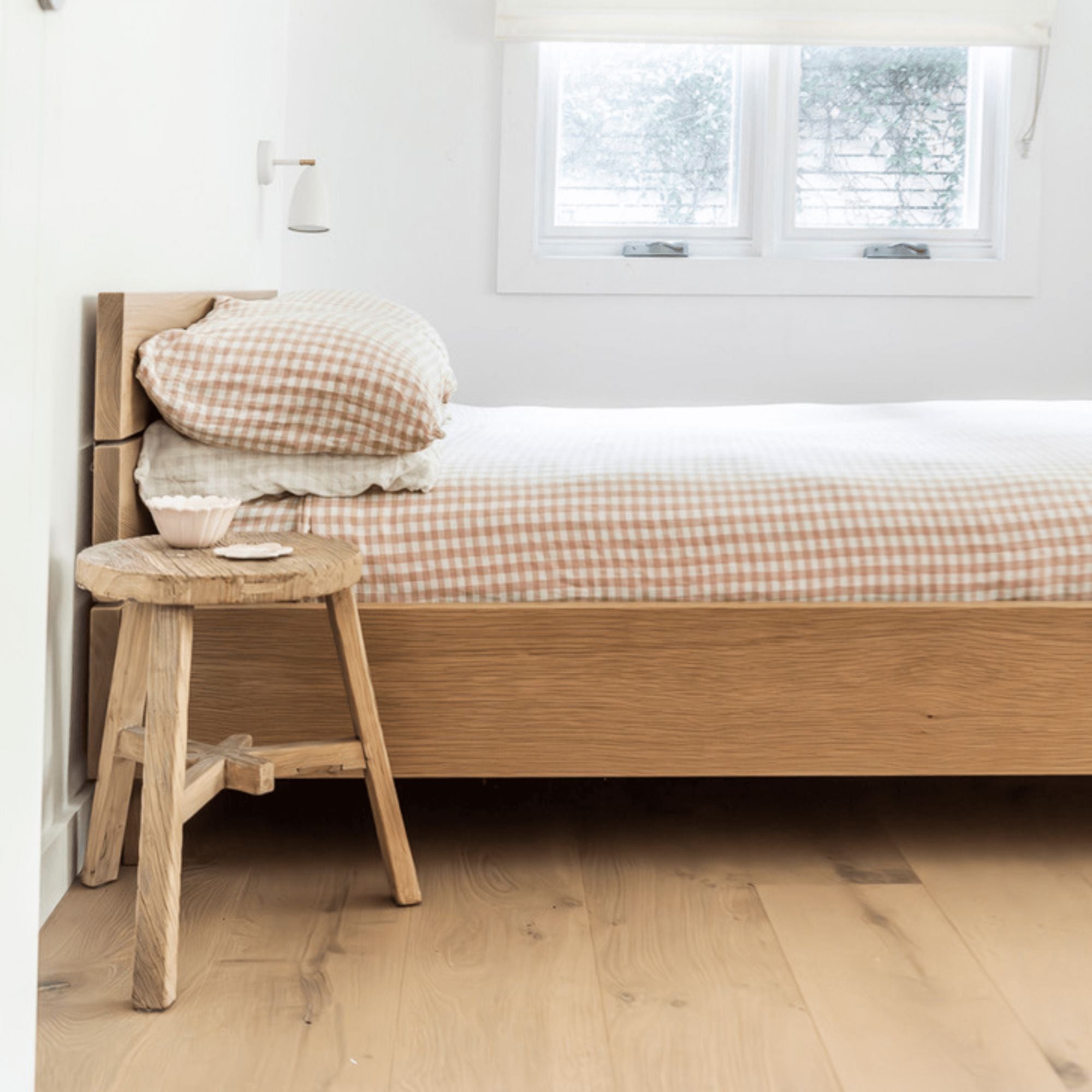 Avalon Round Stool Dining Furniture Beachwood Designs 