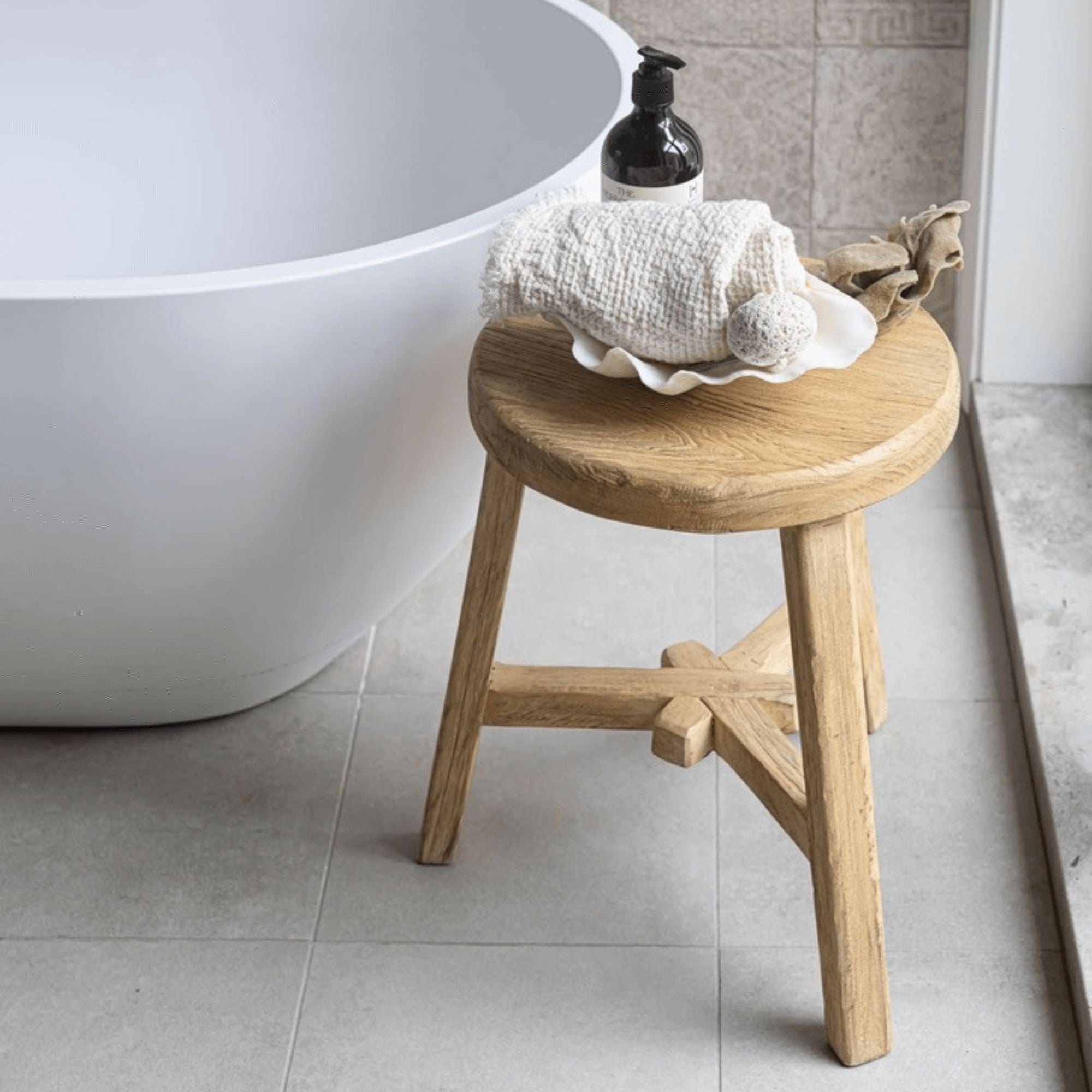 Avalon Round Stool Dining Furniture Beachwood Designs 