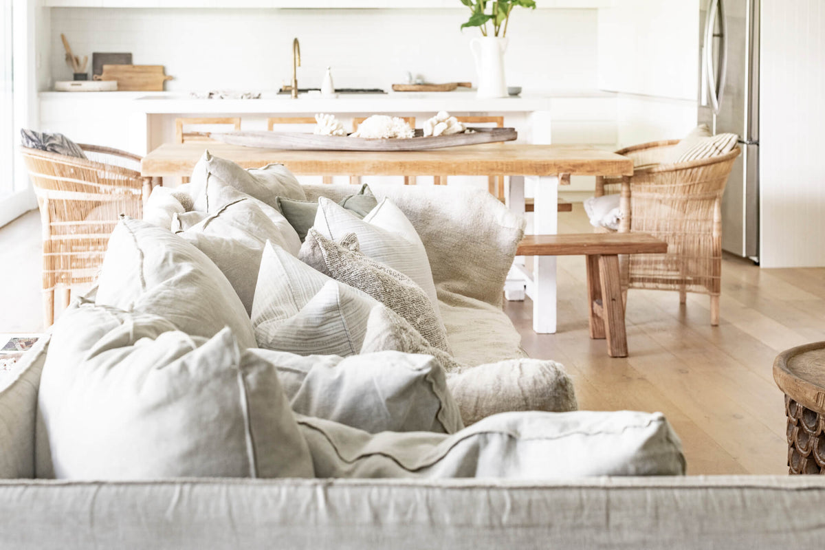 BEACHWOOD - Interior Design Bellevue Oasis | Custom Furniture & Home ...