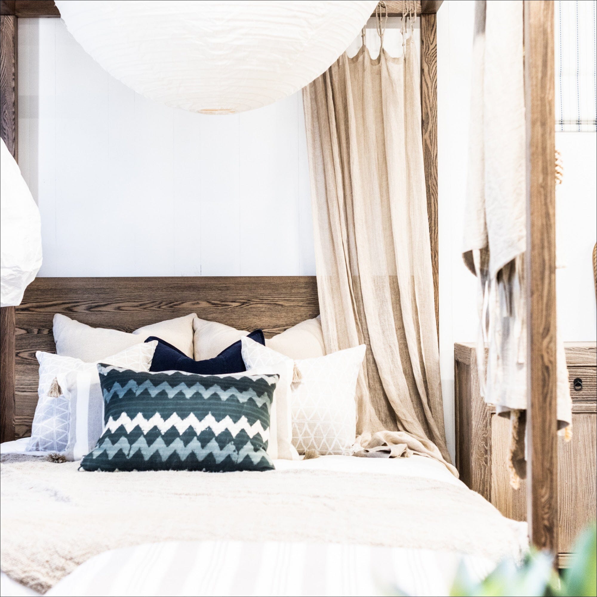 Four Poster Bed - King Bedroom Furniture Beachwood Designs