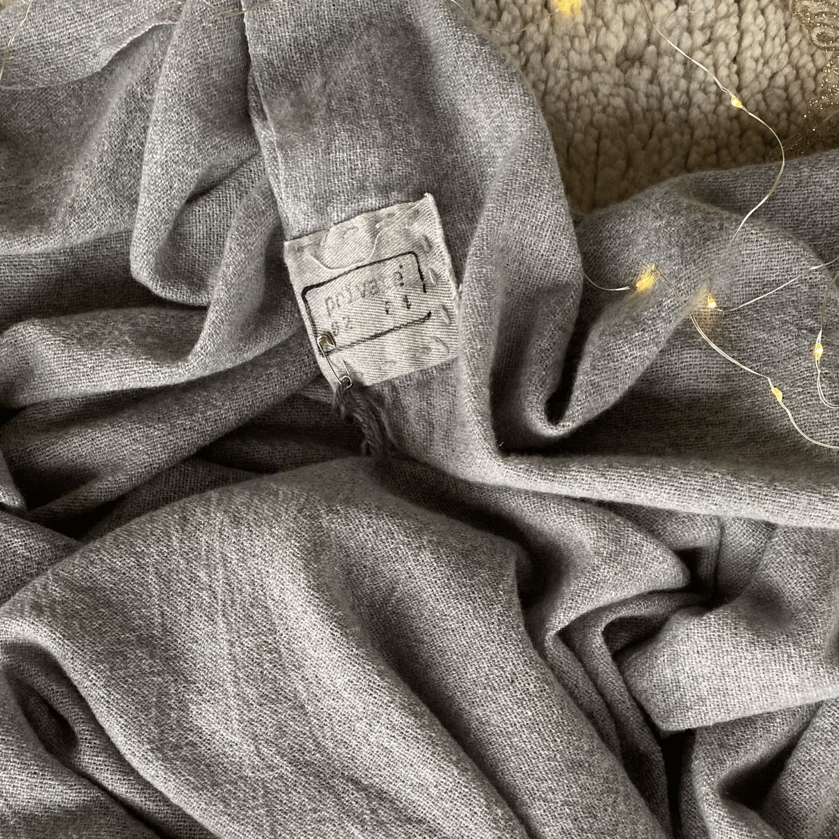 Italian Cashmere Scarf - Grey Homewares Beachwood Designs