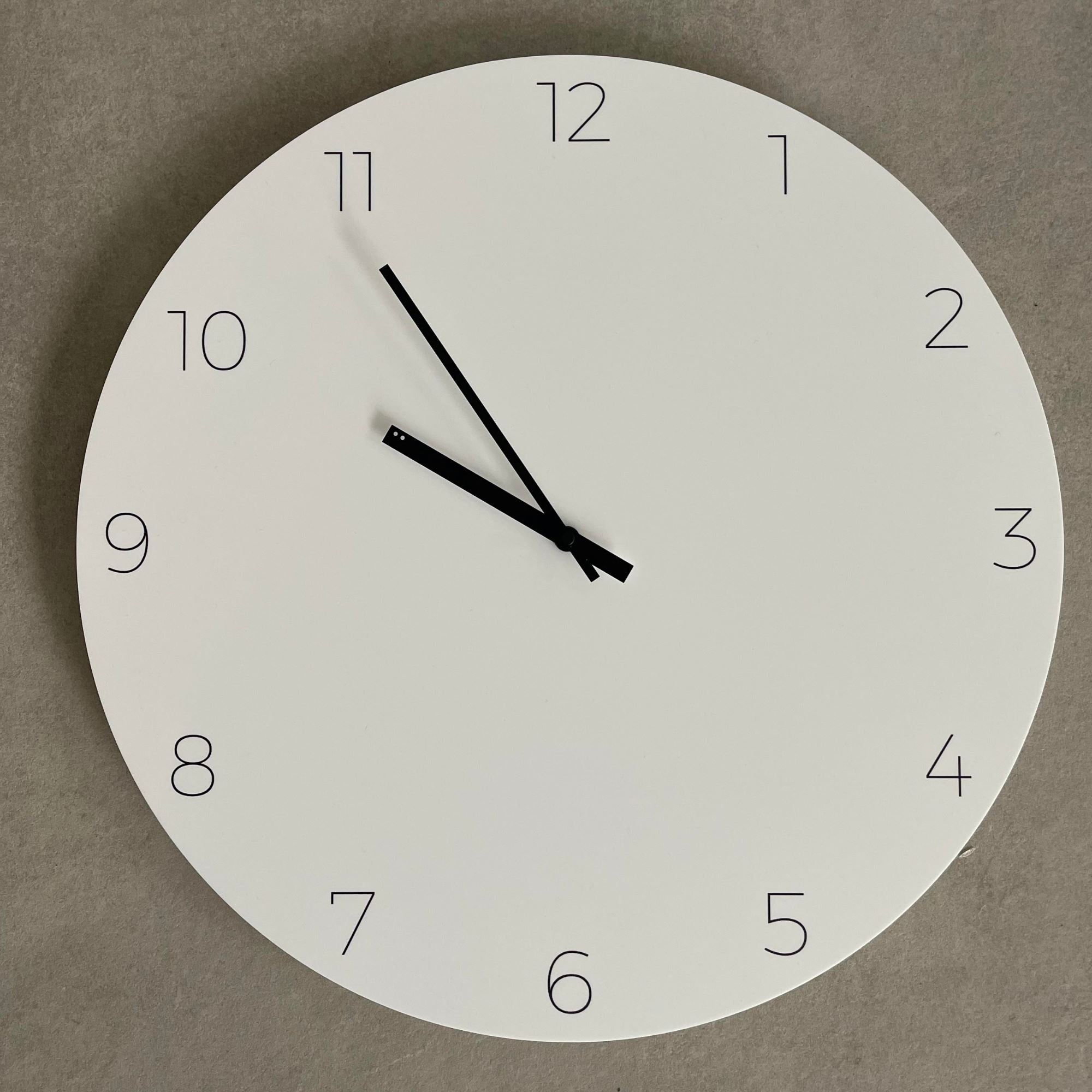 Minimal Clock | Large - White Homewares Beachwood Designs 