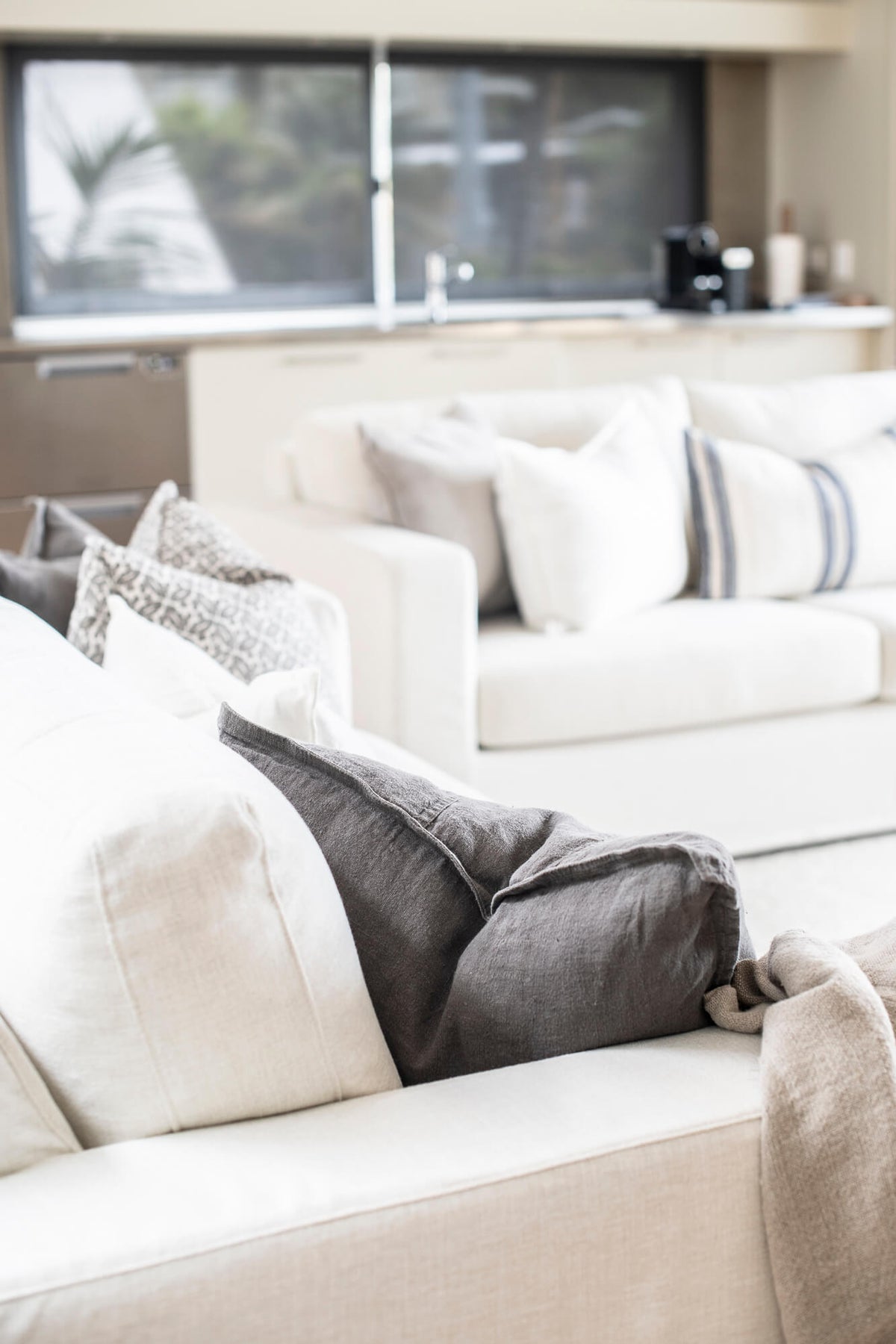 BEACHWOOD - Interior Design “Florida Rd” | Custom Furniture & Home ...