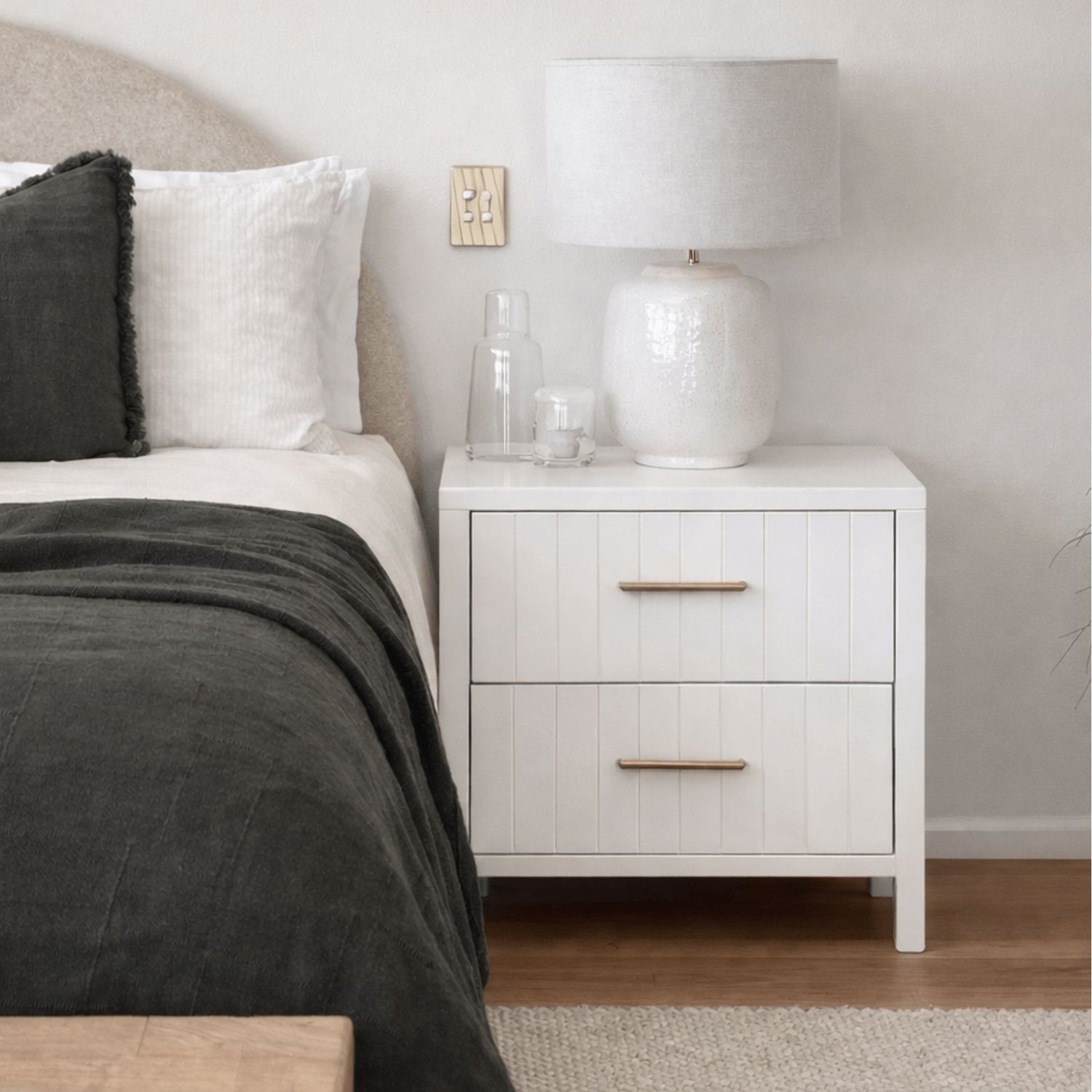 Rhodes Bedside L600mm